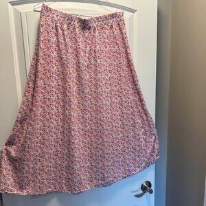 Swirly, Pretty Summer Skirty